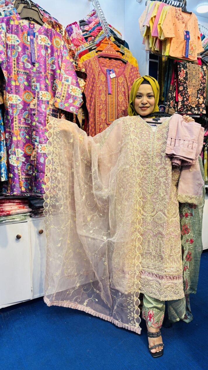 Pakistani Three Piece PA2251